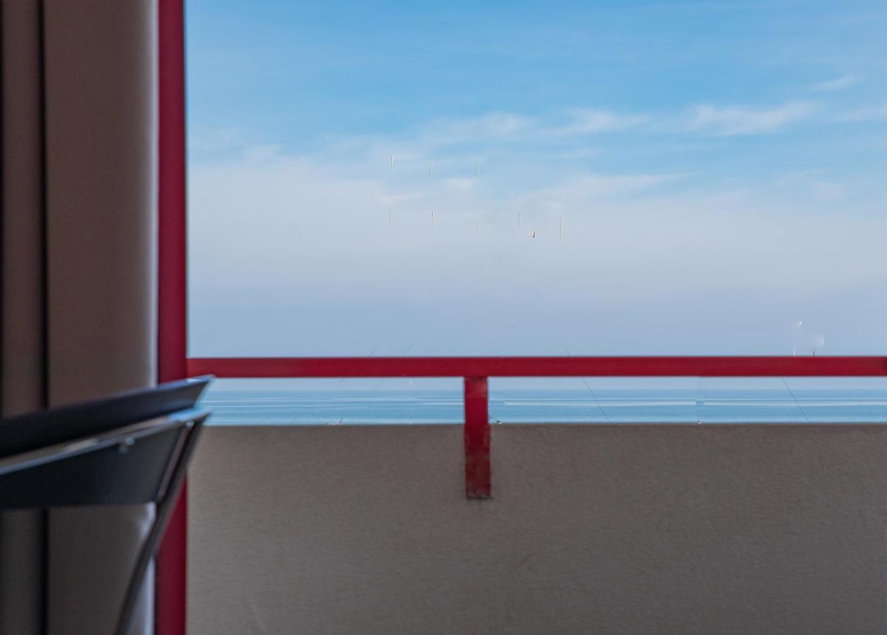 Hotel Nobel リミニ エクステリア 写真